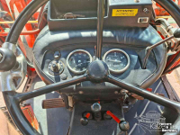 Tracteur Renault R551
