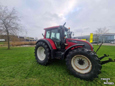 Tracteur Valtra N142 Direct