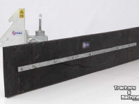 Autres matériel et accessoires d´étable Qmac Rubbere voerschuif veegbord aanveegschuif aanbouw Kramer 250-350