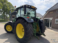 Tracteur John Deere 6145R Autopower 50 km/h. B-styl cabine.
