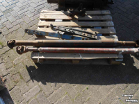 Pièces d‘occasion pour tracteurs International 845 955 956 845 1056