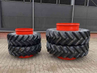 Roues, Pneus, Jantes, Barillets Jumelage Mitas dubbelluchtset 460/85R34 en 520/85R46