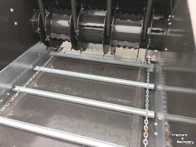Remorque distributrice Fliegl Profi Combi ronde balen verdeler