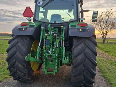 Tracteur John Deere 6155R