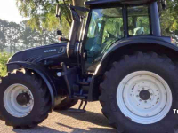 Tracteur Valtra T162e Versu