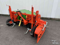 Broyeur de fanes Holaras UM210 front uienloofklapper