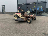 Tracteur Tondeuse Autoporté Grasshopper 127-52