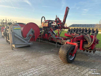 Distributeur à tuyau flexible trainé Roelama Condor 12 meter complete set met fronthaspel en pomp