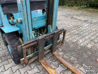 Chariot élévateur Mitsubishi FD25T