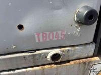 Mini pelleteuse Takeuchi TB045