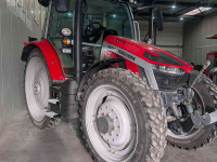 Tracteur Massey Ferguson MF 5S.105 Efficient Dyna 4
