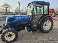 Tracteur pour vignes et vergers New Holland T4.105N Smalspoor tractor