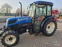 Tracteur pour vignes et vergers New Holland T4.105N