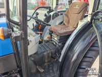 Tracteur pour vignes et vergers New Holland T4.105N