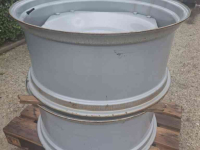 Roues, Pneus, Jantes, Barillets Jumelage Massey Ferguson 16x34 inch