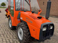 Tracteur pour vignes et vergers Holder Atrac 5.58