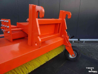 Balayeur Hofstede Veegmachine model SMART shovel model parallelogram pendel verwisselbaar koppel bord