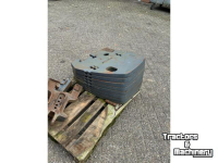 Poids frontaux New Holland New Holland G/70 Serie 8 x 110 KG Frontgewichten 
