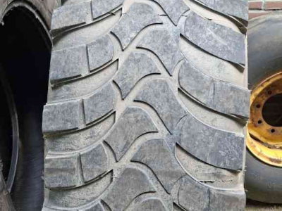 Roues, Pneus, Jantes, Barillets Jumelage Mitas 480/80R38 IND