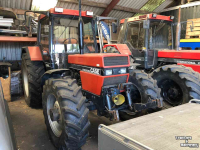 Tracteur Case-IH 1056