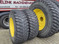 Roues, Pneus, Jantes, Barillets Jumelage Nokian 540/80R38 en 440/80R28 op John Deere velgen