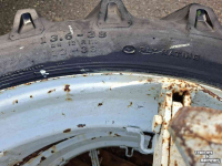 Roues, Pneus, Jantes, Barillets Jumelage Ford 13.6-38 Vredestein 3 ster 34 inch