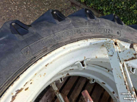 Roues, Pneus, Jantes, Barillets Jumelage Ford 13.6-38 Vredestein 3 ster 34 inch
