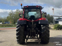 Tracteur Valtra N 134Active Hitech vol geveerd lucht Frontlader Manip 120  3692u