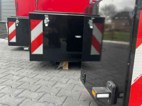 Poids frontaux  NB frontkist - 400 kg eigen gewicht