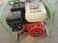 Pompe à eau  Pramac MP36-2 vuilwaterpomp motorpomp Honda benzinemotor pompset