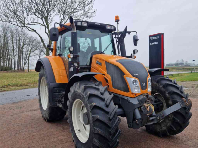 Tracteur Valtra N 143 Versu