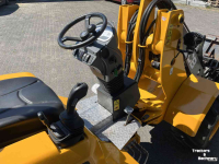 Chargeuse sur pneus JCB 403 Mini Shovel