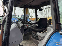 Tracteur Ford 7740