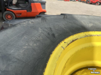 Roues, Pneus, Jantes, Barillets Jumelage  Set banden 30.5 X LR32