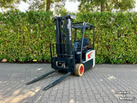 Chariot élévateur Bobcat B20 T-7 Plus