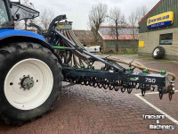 Injecteur de prairie  Eland Mani-Ject 750 Bemester