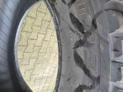 Roues, Pneus, Jantes, Barillets Jumelage BKT 710/70R42 Ridemax en Mitas HCM 440/80R34 (M+S)