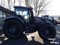 Tracteur Valtra T215 Versu