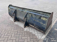 Godets chargeur Hekamp verreikerbak grondbak New Holland 250 CM