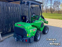 Chargeuse sur pneus Avant 528 tdl