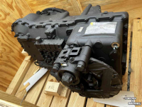 Chargeuse sur pneus Case Complete Powershift versnellingsbak ZF voor Case CE 721D, 721E   New Holland W170, W170B, W170TC, W170PL   O&K L25.6