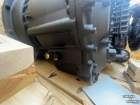 Chargeuse sur pneus Case Complete Powershift versnellingsbak ZF voor Case CE 721D, 721E   New Holland W170, W170B, W170TC, W170PL   O&K L25.6