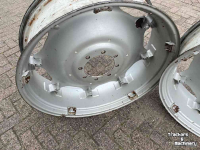 Roues, Pneus, Jantes, Barillets Jumelage Case-IH set velgen 12w x 38 verstelbaar, ZF 8 gaats
