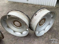 Roues, Pneus, Jantes, Barillets Jumelage Case-IH set velgen 12w x 38 verstelbaar, ZF 8 gaats
