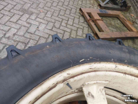 Roues, Pneus, Jantes, Barillets Jumelage Zetor Cultuurwielen 12.4 R28  12.4 R 46   (320/95 R28 320/95 R46)  ZF Steek