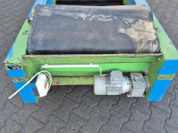Convoyeur Busch 8014 2100X1000 Borstelband, Brush conveyor belt, Bürstenförderband