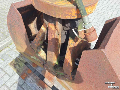 Bennes preneuse  Schalenknijper / grondknijper / knijpbak