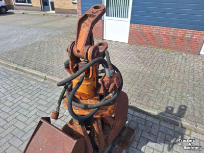 Bennes preneuse  Schalenknijper / grondknijper / knijpbak