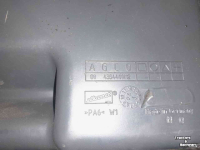 Pièces d‘occasion diverse Massey Ferguson Hydrauliektank 7600-serie