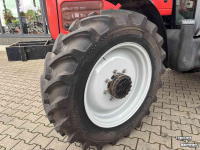 Tracteur Massey Ferguson 4235